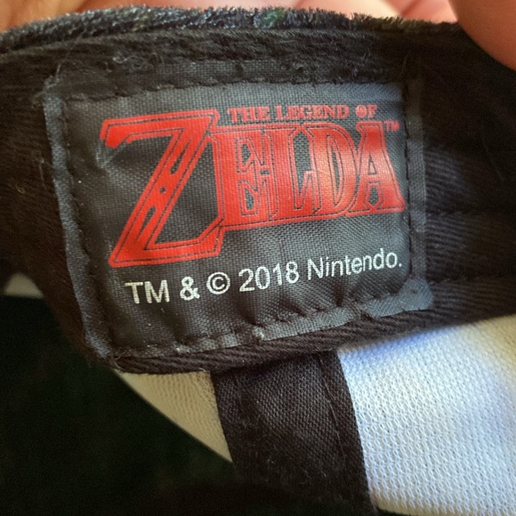 The Legend Of Zelda Hat Link Snapback Cap 2016 Velour BIOWORLD - Picture 7 of 7